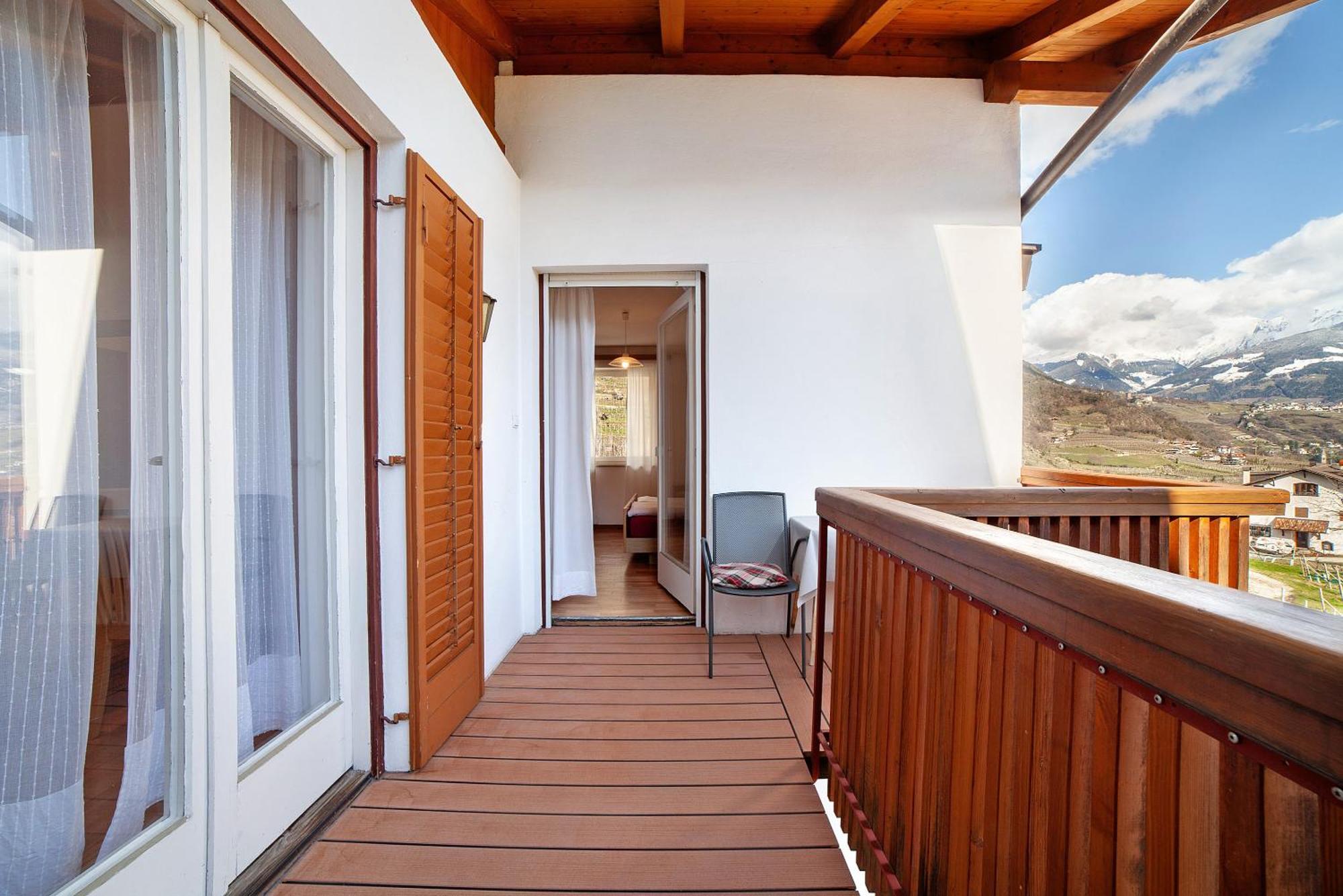 Froehlichhof Wohnung Apfelbluete Lagundo Esterno foto